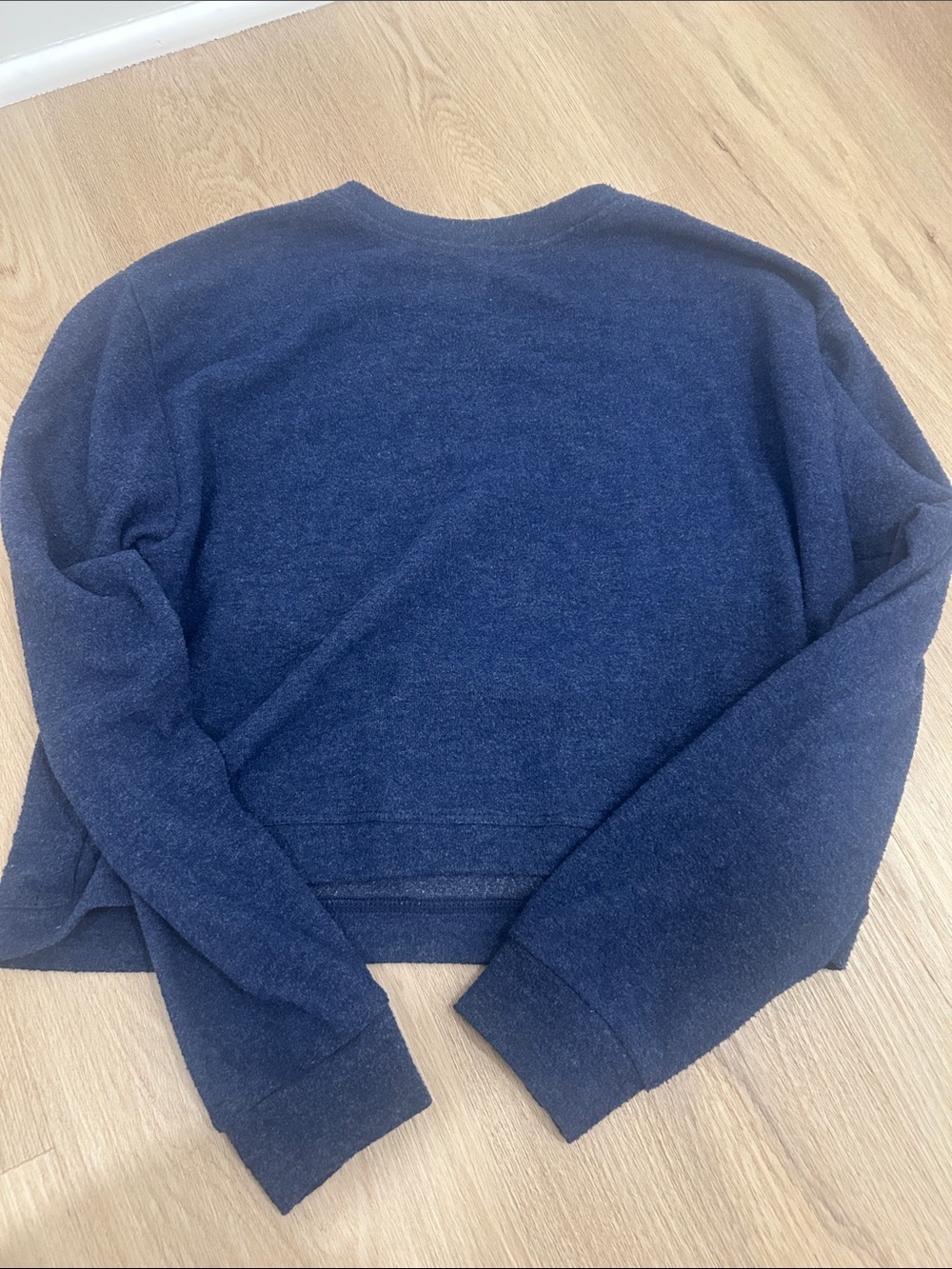 Women's Navy Crewneck Sweatshirt - Classic Everyday Pullover